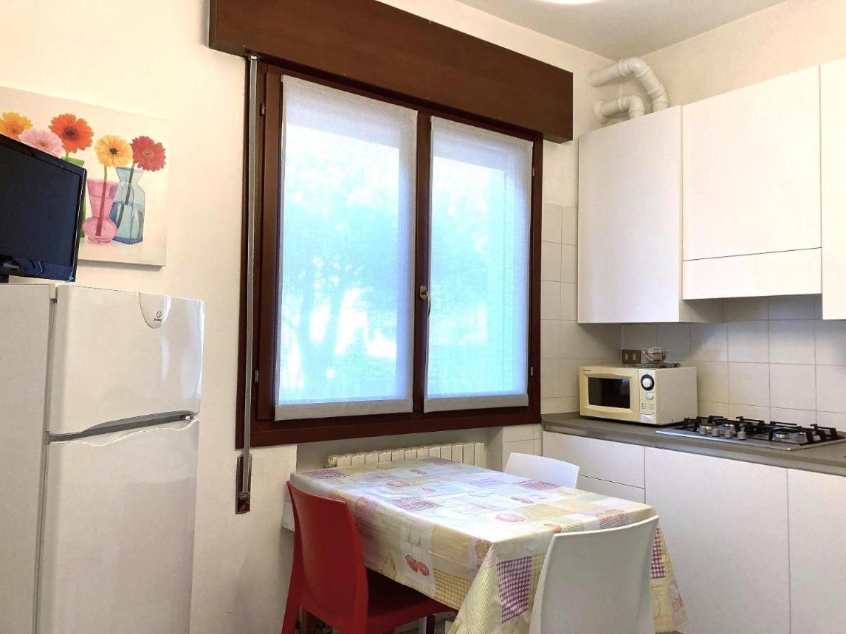 Bilocali Casa De Lazzari - Piazza Brescia - Adria Holiday Jesolo - Family Apartments Eksteriør bilde