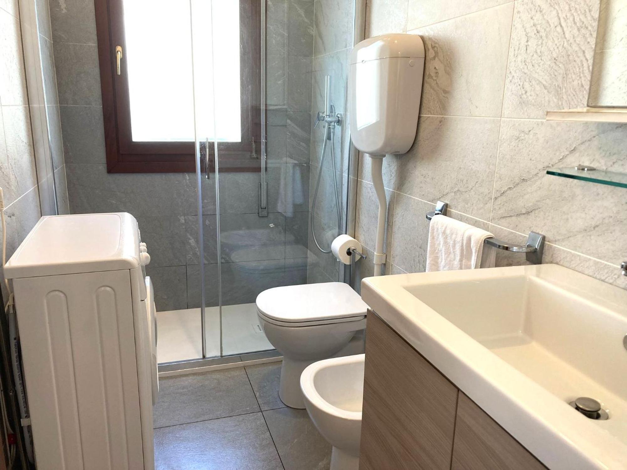 Bilocali Casa De Lazzari - Piazza Brescia - Adria Holiday Jesolo - Family Apartments Eksteriør bilde